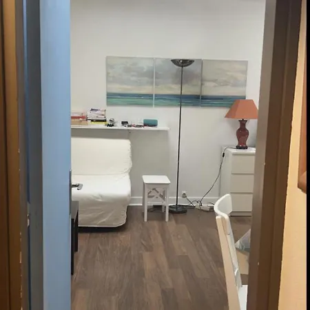 Beautiful Flat Champs-elysee Παρίσι